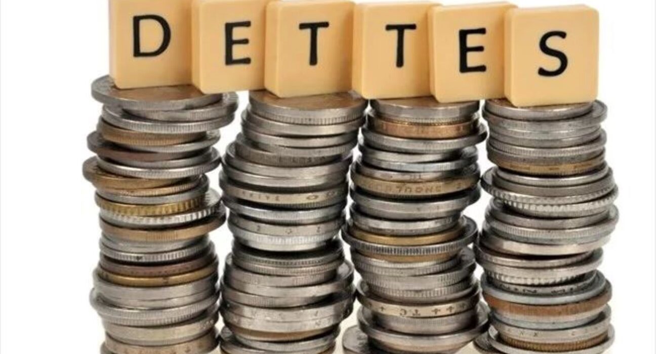 Le gouvernement gabonais a annoncé avoir réussi une vaste opération de gestion de sa dette intérieure, baptisée « MOUELE », permettant de mobiliser plus de 1 400 milliards de francs CFA.