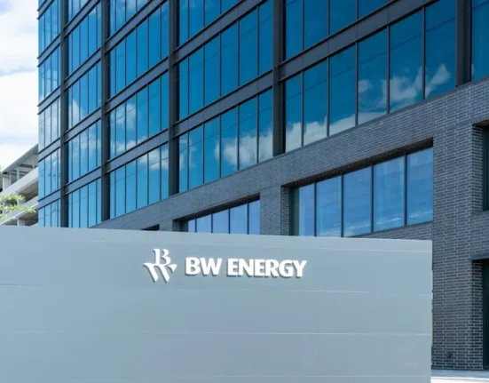 BW Energy a annoncé une importante découverte pétrolière sur le gisement Bourdon